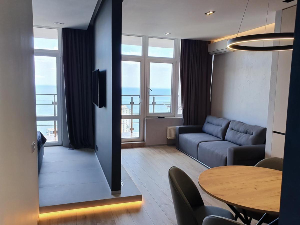 Level 24 - Sea & Sky View Apartment Odesa Exterior photo